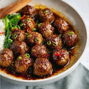 Mongolian Meatballs with Ginger-Soy Glaze – Sweet, Savory & Sticky Goodness