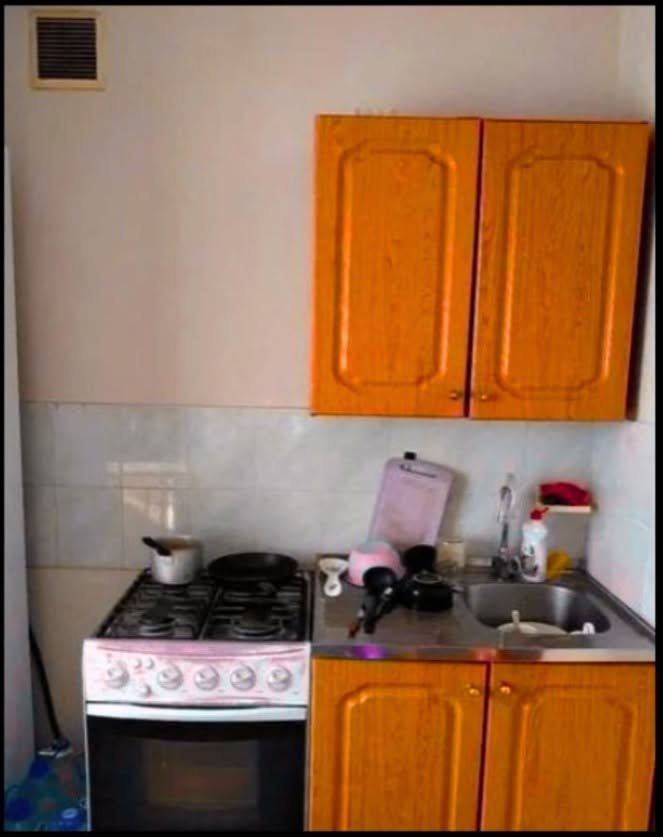 “Kitchen Transformation: A $170 Makeover Unveiled While His Wife Was at Work”