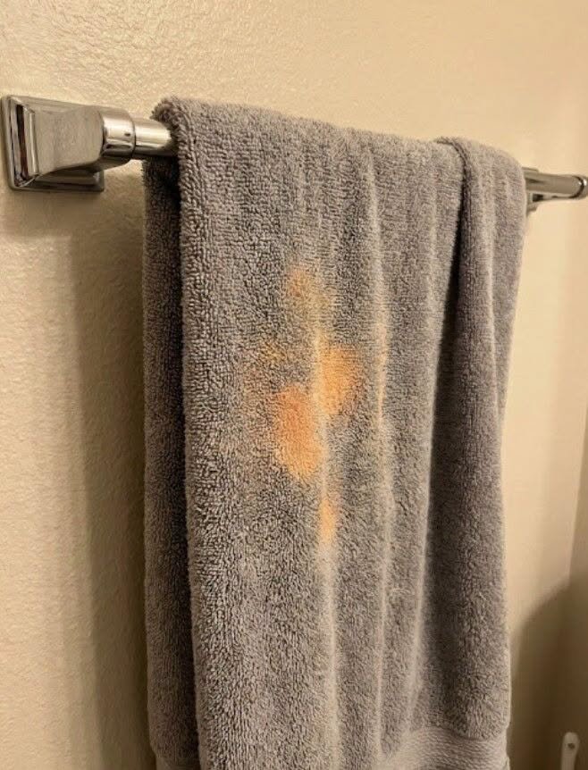 Why Your Towels Get Orange Stains That Won’t Wash Out