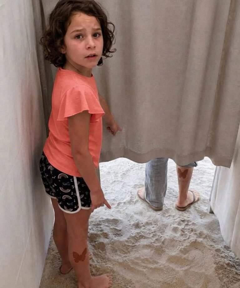 I Raised My Niece Alone – Eight Years Later, She Pointed at a Woman in the Next Beach Changing Cubicle and Whispered, ‘Aunty, Look… She Has My Mark’