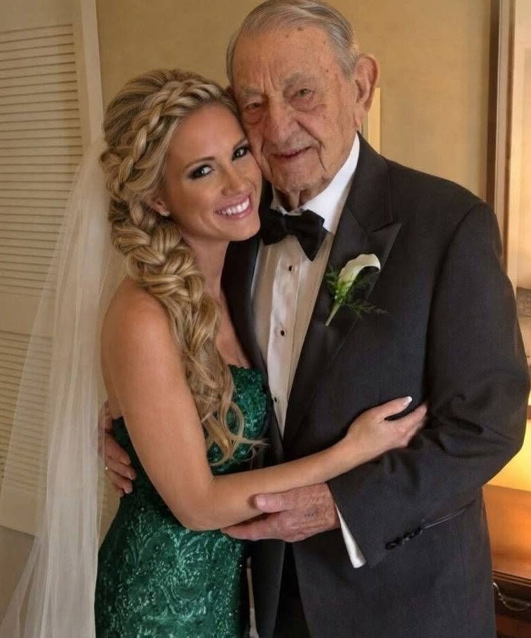 She marries a 78-year-old man for his fortune: what he reveals on their wedding day changes everything