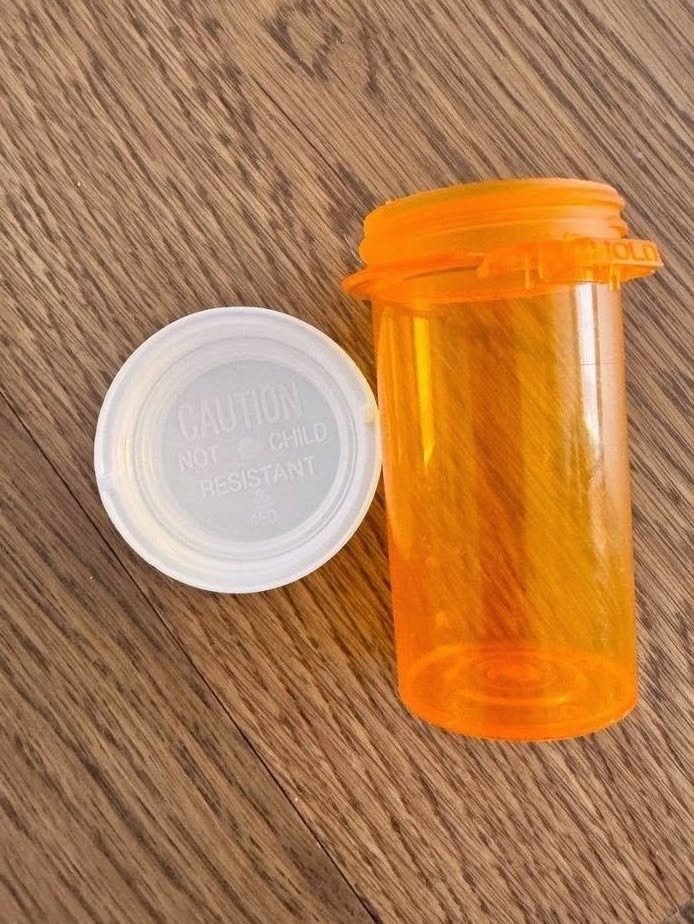Stop throwing away your old pill box. Here are 12 ways to re…